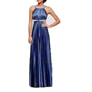 Sequin Hearts Navy Formal Prom Dress Sz 5 Beaded Halter Flowing Silky Gown NWT